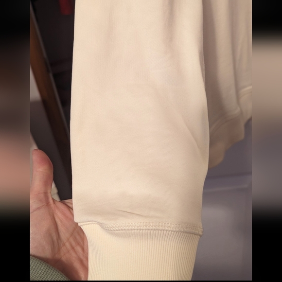 Adult Size Hanna Andersson Sweatshirt - Picture 4 of 6